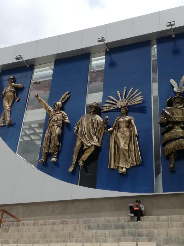 Hotel "Virgen Del Socavon" Oruro Exterior photo